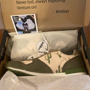 NWT- Inkkas Unisex Joggers (Cactus Print)/ Men 13/ Women 15/ EU 46